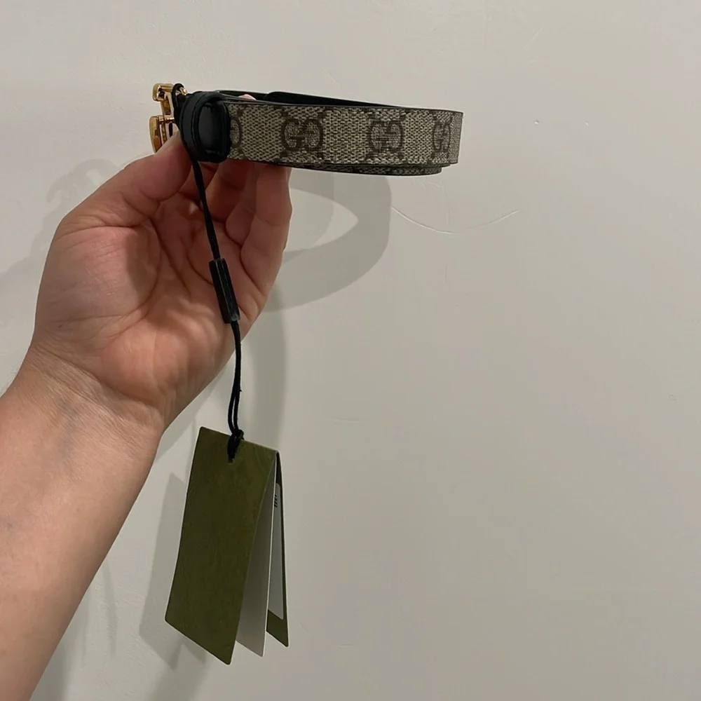 Gucci gg buckle